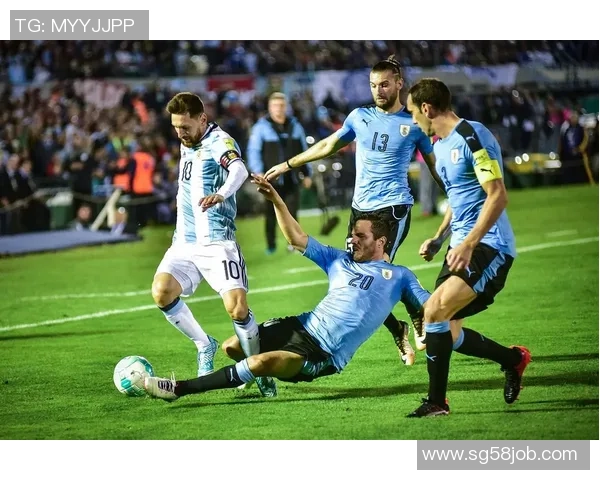 最帅足球球星领衔世界杯冠军之路，激情与荣耀交织的巅峰时刻